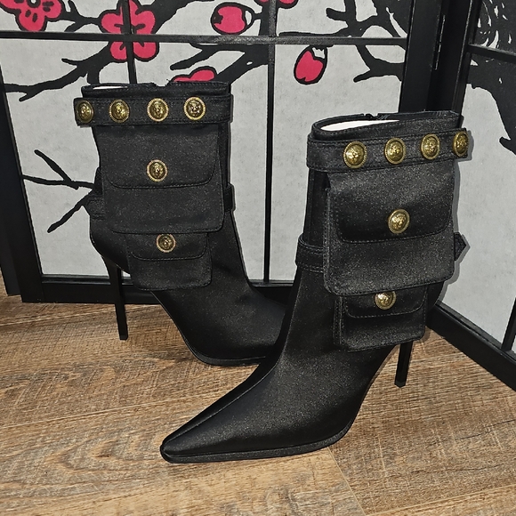 Jeffrey Campbell Elegant Pointed Toe Black Stiletto Zippered Heels Size 8.5 - Picture 2 of 16